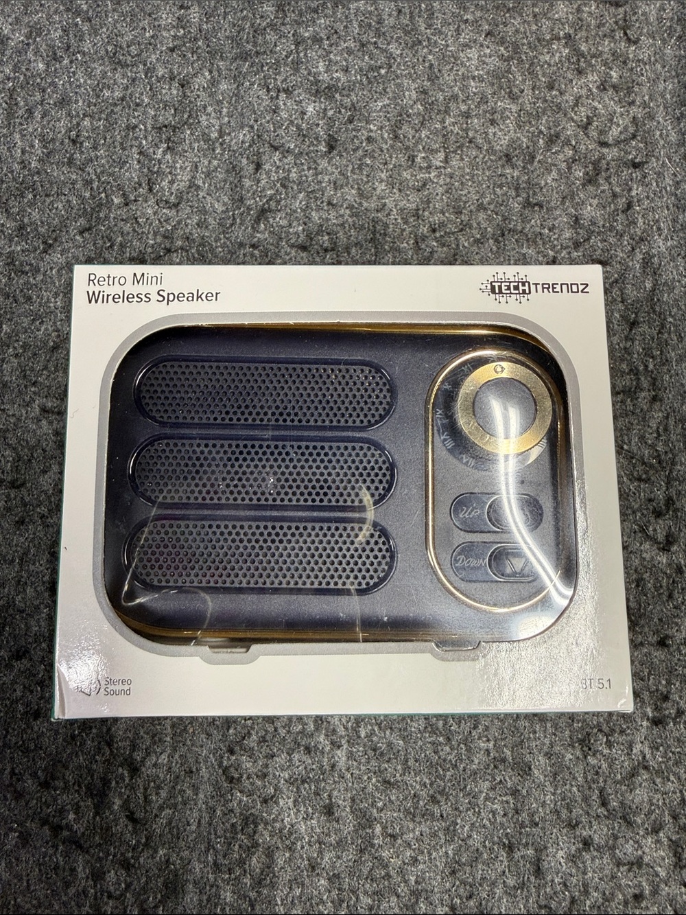 Retro Mini Wireless Speaker - Black & Gold